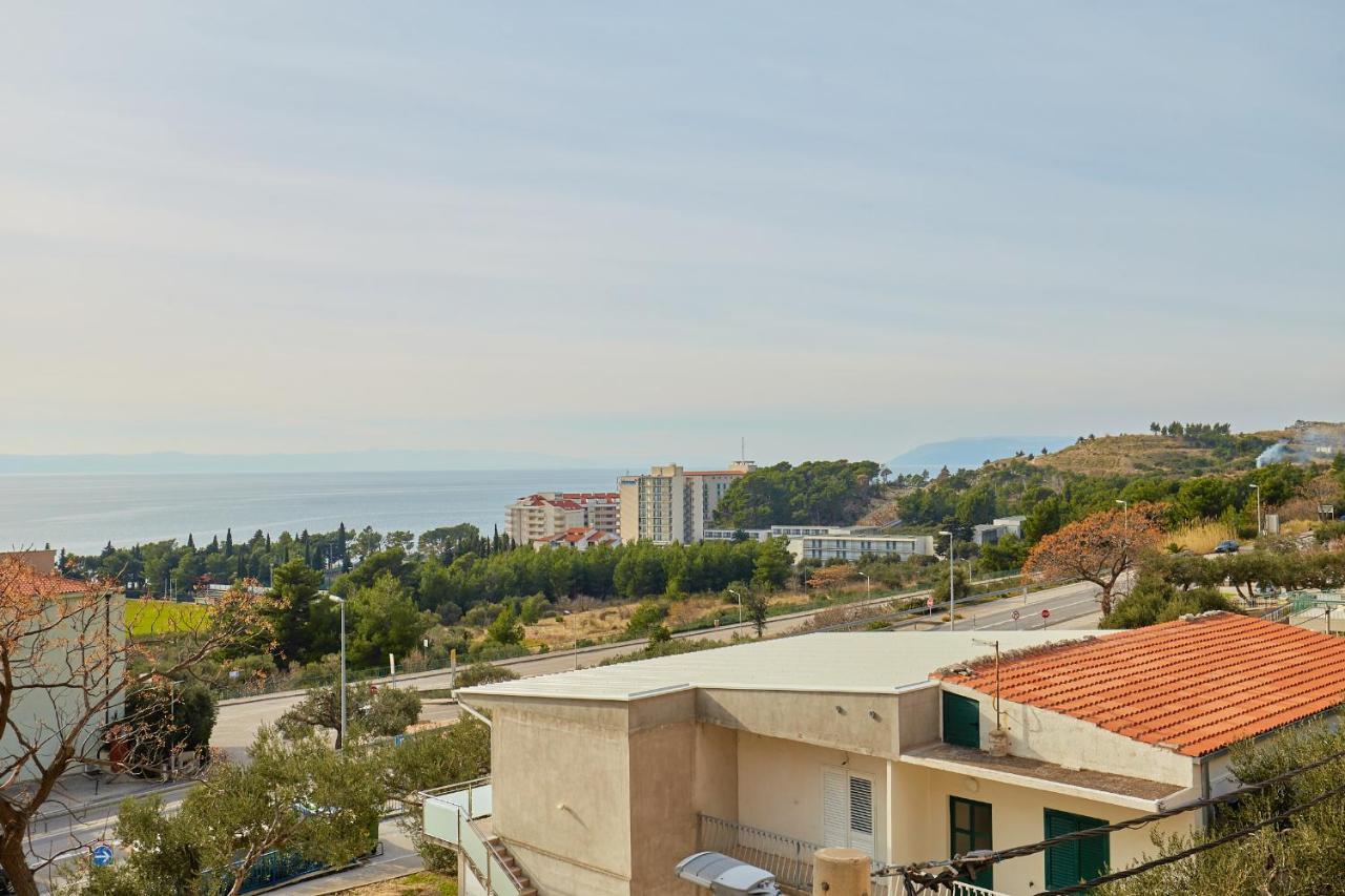Apartments Zelic Tučepi Exterior foto